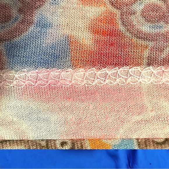 LOVE STITCH Floral Graphic Tee 💕~ Women Size MEDIUM - Picture 6 of 13